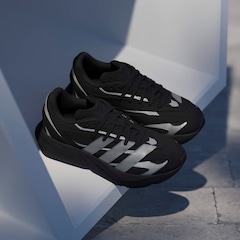 Tênis adidas Lightblaze Infantil - Foto 22