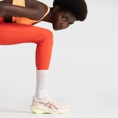 Tênis Feminino ASICS Novablast 6 - Foto 3
