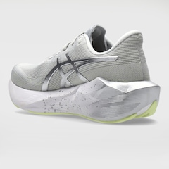 Tênis de Corrida Unissex Asics Novablast 6 Platinum - Foto 3