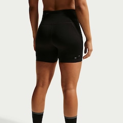 Bermuda Nike Tempo DF Corrida Feminina - Foto 4