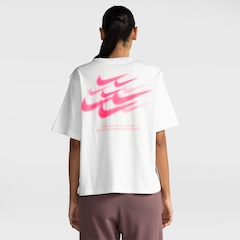 Camiseta Manga Longa Nike NSW Boxy Feminina - Foto 2