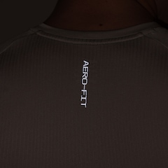Camiseta Nike AF Stride Masculina Corrida - Foto 10