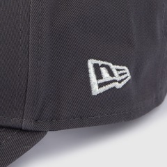 Boné Unissex New Era 9Forty Metallic Pin Aba Curva - Foto 4