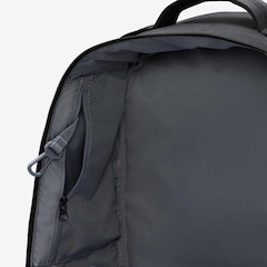 Mochila Nike Utility Unissex - Foto 13