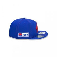 Boné Aba Reta New Era 9Fifty On-Field Coleção Sideline NFL Buffalo Bills - Snapback - Adulto - Foto 6