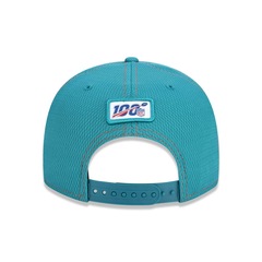 Boné Aba Reta New Era 9Fifty On-Field Coleção Sideline NFL Miami Dolphins - Ajustável- Adulto - Foto 4
