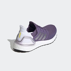 Tênis adidas UltraBoost 20 - Feminino - Foto 11