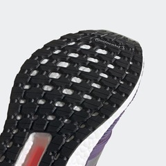Tênis adidas UltraBoost 20 - Feminino - Foto 4