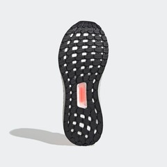 Tênis adidas UltraBoost 20 - Feminino - Foto 8