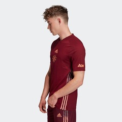 Camiseta Manchester United adidas Travel - Masculina - Foto 5