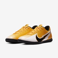 Chuteira Futsal Nike Mercurial Vapor 13 Club IC - Adulto - Foto 4