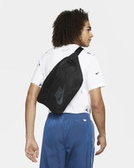 Pochete Nike Tech Hip Pack - 10 Litros - Foto 5
