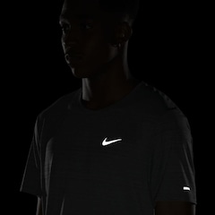 Camiseta Nike Dri-Fit Miler - Masculina - Foto 5