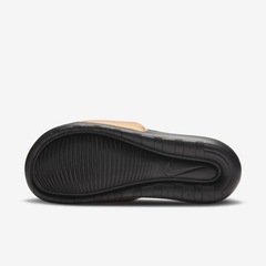 Chinelo Slide Nike Victori One - Feminino - Foto 4