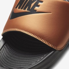 Chinelo Slide Nike Victori One - Feminino - Foto 5