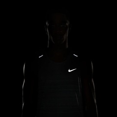 Camiseta Regata Nike Dri-Fit Miler - Masculina - Foto 6