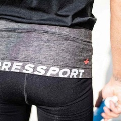 Cinto Multifuncional Compressport Free Belt New - Adulto - Foto 4