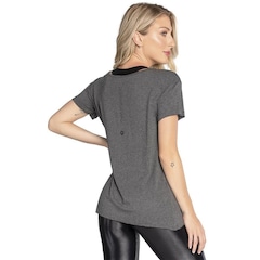 Camiseta Trinys Básica - Feminina - Foto 2