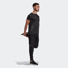 Calça adidas Own The Run Cooler - Masculina - Foto 4