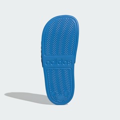 Chinelo adidas Adilette Shower Slide - Infantil - Foto 5