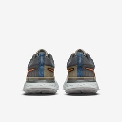 Tênis Nike React Infinity Run Flyknit 2 Made From Sport - Masculino - Foto 2