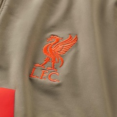Camiseta Manga Longa Liverpool FC Strike - Masculina - Foto 3