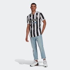 Camisa do Juventus I Autêntica 21/22 adidas - Masculina - Foto 9