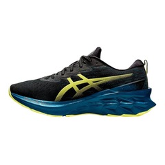 Tênis Asics Novablast 2 - Masculino - Foto 2
