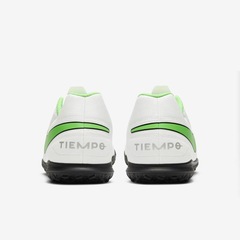 Chuteira Society Nike Tiempo Legend 8 Club - Adulto - Foto 6
