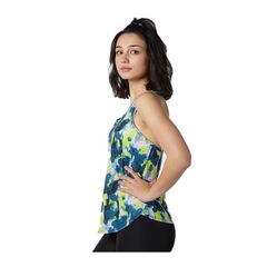 Camiseta Regata New Balance Accelerate - Feminina - Foto 3