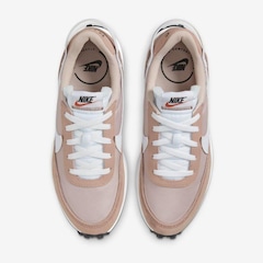 Tênis Nike Waffle Debut - Feminino - Foto 4