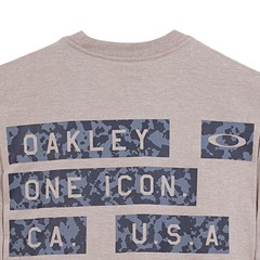 Camiseta Oakley One Icon R1 Tee - Masculino - Foto 4