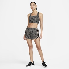 Shorts Nike Dri-FIT Tempo - Feminino - Foto 5