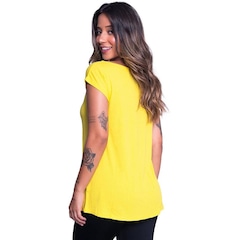 Camiseta Vekyo Marcella - Feminina - Foto 2