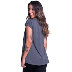 Camiseta Vekyo Marcella - Feminina - Foto 2