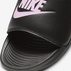 Chinelo Nike Victori One - Slide - Feminino - Foto 5