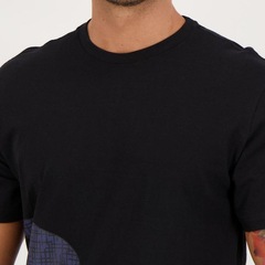 Camiseta Oakley Mythologies Big Logo - Masculina - Foto 4