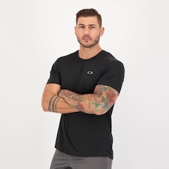 Camiseta Oakley Daily Sport III - Masculina - Foto 2