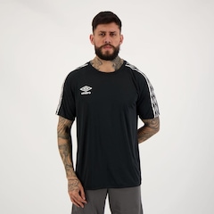 Camiseta Umbro Traditional Tape - Masculina - Foto 1