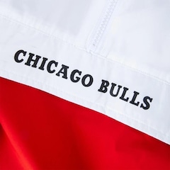 Jaqueta Corta Vento New Era Com Capuz Chicago Bulls Core Dual - Masculina - Foto 3