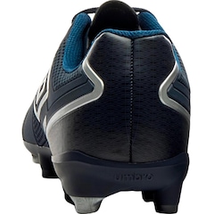Chuteira de Campo Adulto Umbro Attak Eternal - Foto 6