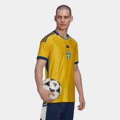 Camisa 1 da Suécia 22 adidas - Masculina - Foto 9