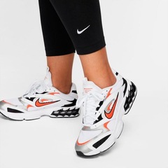 Calça Legging Nike Sportswear Essential Plus Size - Feminina - Foto 3