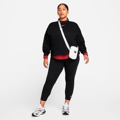 Calça Legging Nike Sportswear Essential Plus Size - Feminina - Foto 4