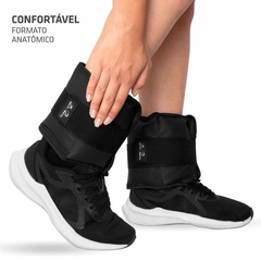 Kit de Treinamento Muvin: Colchonete D50 - 85cm x 50cm x 2cm + Caneleira de Peso - 2kg + Corda Pular Ajustável - Foto 4