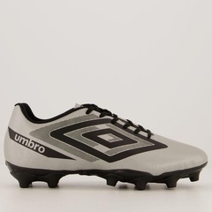 Chuteira de Campo Adulto Umbro Beat - Foto 1