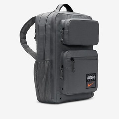 Mochila Nike Utility Speed - 27 Litros - Foto 4