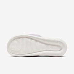Chinelo Nike Victori One - Feminino - Foto 3
