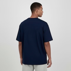Camiseta Champion Ath Patchwork Pennant - Masculina - Foto 2