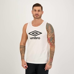 Camiseta Regata Umbro Essential Diamond - Masculina - Foto 2